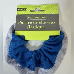 🛍️Any 5 items for $15 🛍️ blue scrunchie